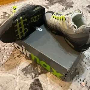 Nike air max 95 size 10 neon OG slightly worn  in great shape!!! Nike | Shoes | Nike Air Max 95 Size Neon Og Slightly Worn In  main image 2